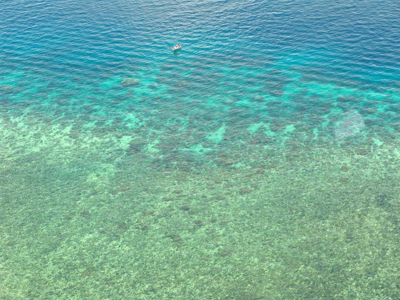 珊瑚礁睡眠，最可持续的大堡礁之旅